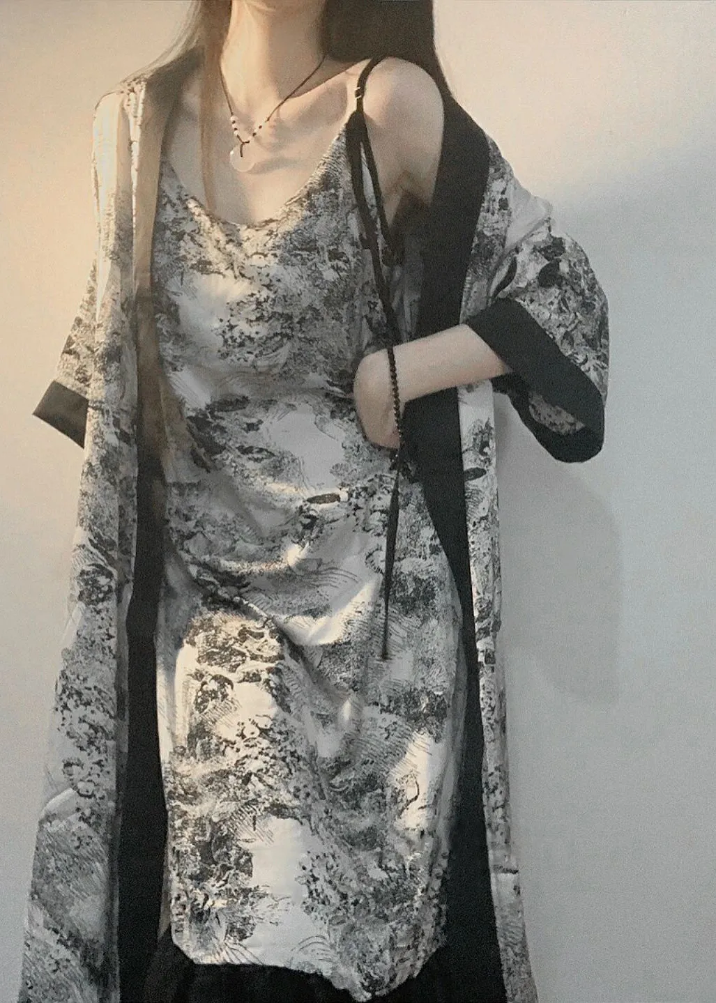 Vintage V Neck Print Ice Silk Pajamas Robe And Slip Dress Two Piece Set Summer LY1912